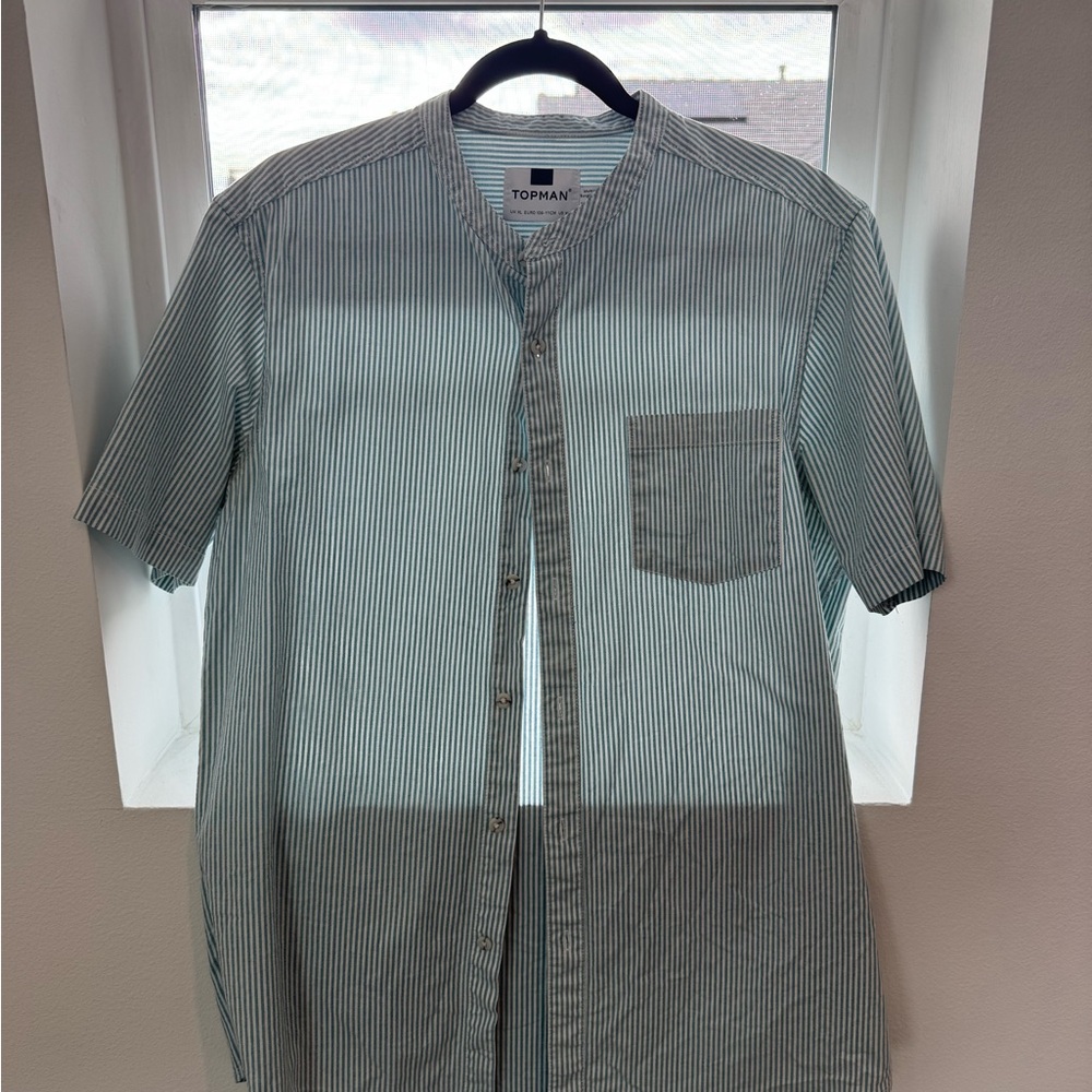 Topman Men's Striped Shirt - Green
